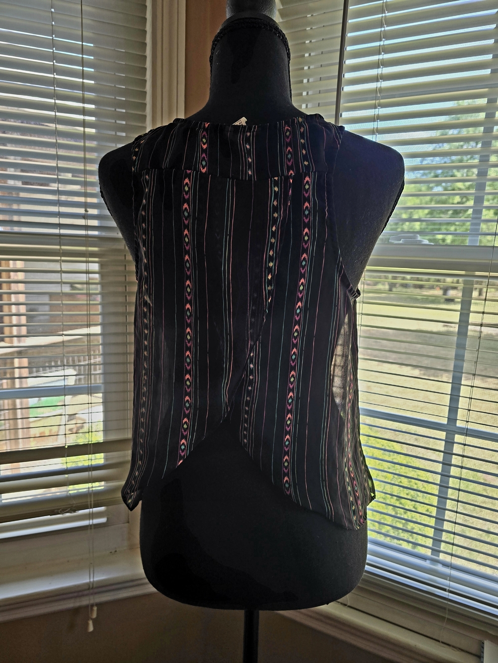Forever 21 Black Button-Front Tank with Pink and Cream Stripes - Picture 3 of 4